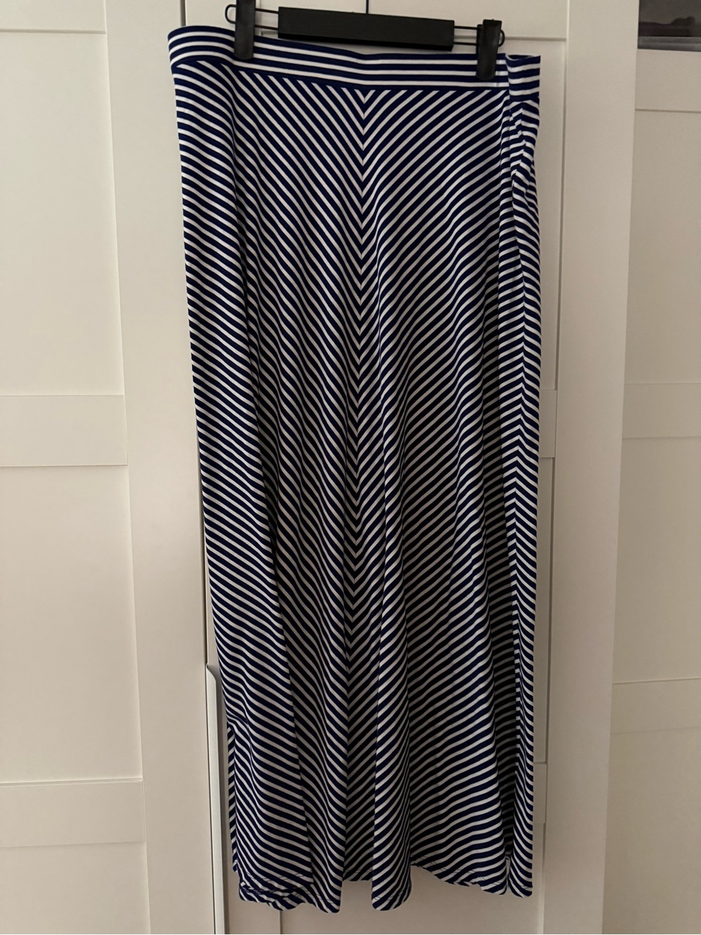 Navy and White Striped Maxi Skirt - Classic Chevron Design, L